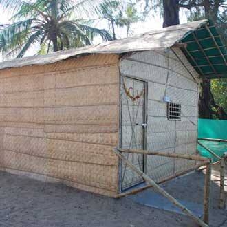Carpe Diem Beach Restaurant And Bamboo Huts, Goa 4